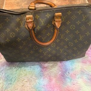 Louis Vuitton Brown Monogram Speedy 40